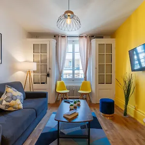https://appartement-hypercentre-garage-gratuit-wifi-netflix.hotels-rhonealpes.com